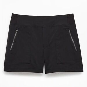 Athleta Black Trekkie North Mid Rise Short Zip-Pocket Athletic Shorts Active $60